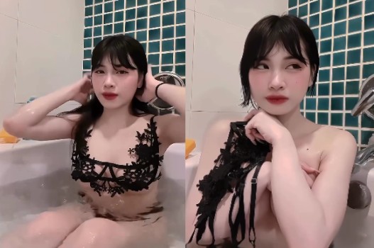Poster of Clip sex gái xinh ngực to da mịn ánh mắt gợi tình